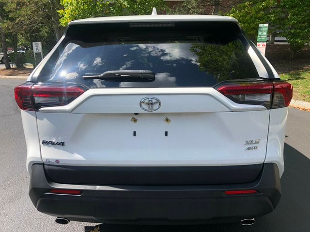 2021 Toyota RAV4 XLE AWD - 22911228 - 3