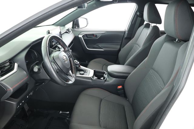 2021 Toyota RAV4 Prime SE with Weather & Moonroof Package - 22921351 - 17
