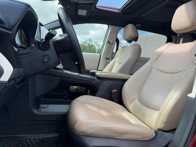 2021 Toyota Sienna Limited AWD 7-Passenger - 22902310 - 16