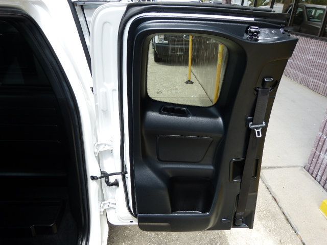 2021 Toyota Tacoma 2WD 2.7L 4CYL. GAS*EXTENDED CAB TRUCK*"ARE" TOPPER WITH LADDER RACK - 22913586 - 28