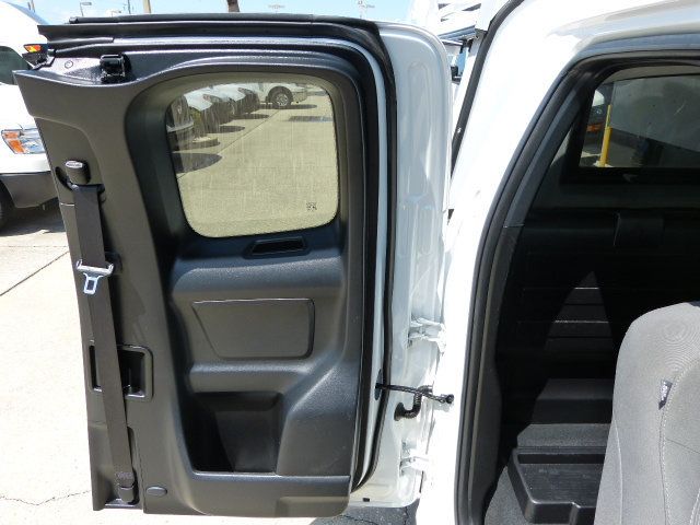 2021 Toyota Tacoma 2WD 2.7L 4CYL. GAS*EXTENDED CAB TRUCK*"ARE" TOPPER WITH LADDER RACK - 22917117 - 21
