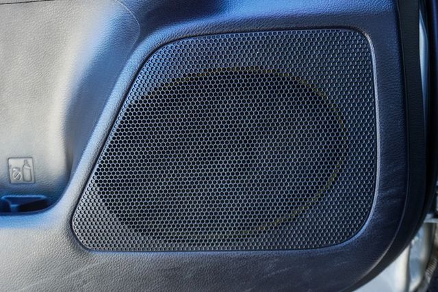 2021 Toyota Tacoma 2WD SR5 Double Cab 5' Bed V6 Automatic - 22930439 - 17