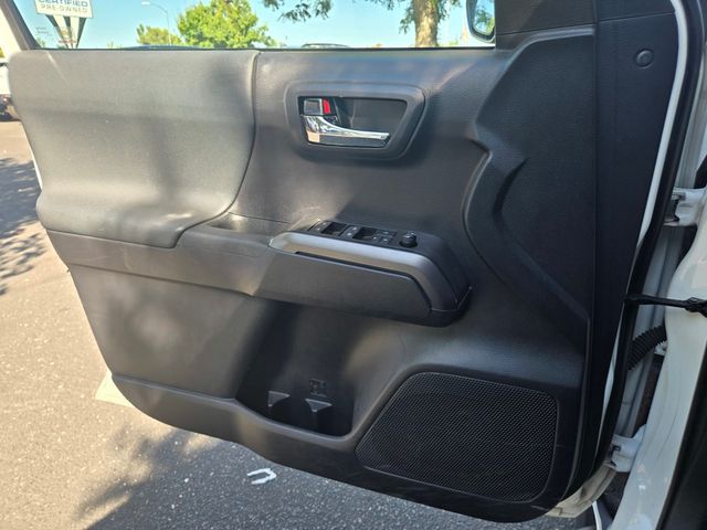 2021 Toyota Tacoma 4WD  - 22934147 - 21
