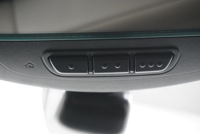 2021 Volkswagen Atlas 2.0T SE w/Technology - 22874925 - 24