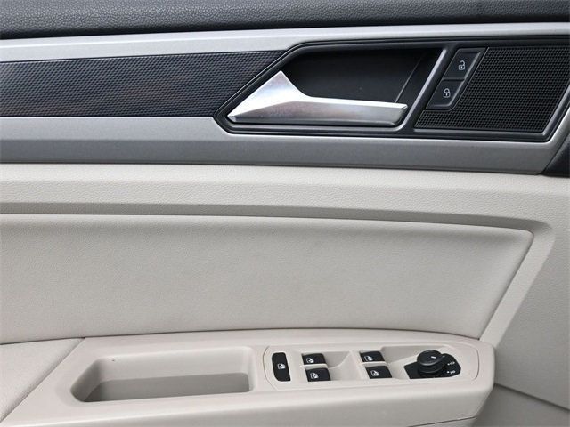 2021 Volkswagen Atlas 3.6L V6 SE w/Technology R-Line 4MOTION - 22888847 - 7