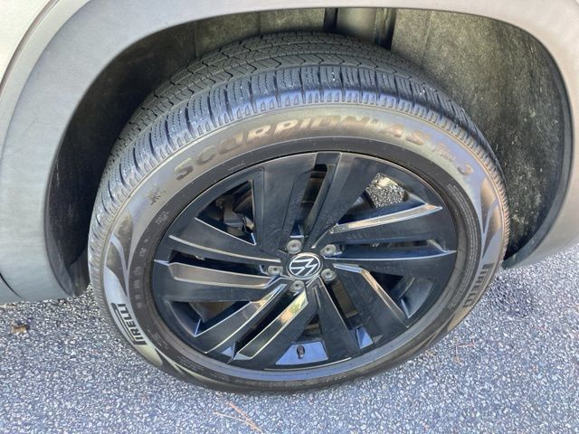 2021 Volkswagen Atlas Cross Sport 2.0T SE w/Technology FWD - 22924980 - 11