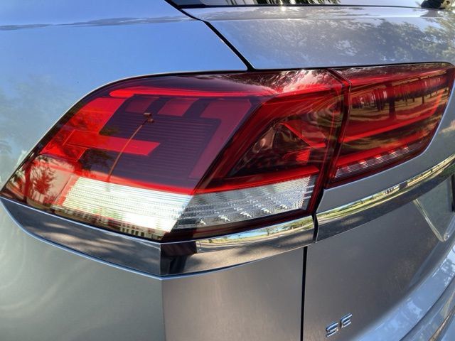 2021 Volkswagen Atlas Cross Sport 2.0T SE w/Technology FWD - 22924980 - 12