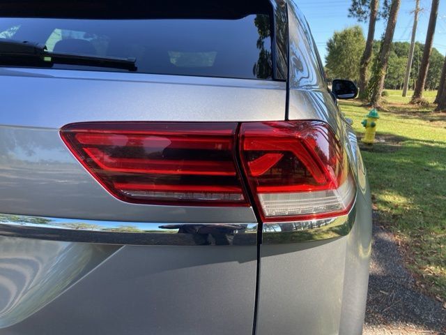 2021 Volkswagen Atlas Cross Sport 2.0T SE w/Technology FWD - 22924980 - 13