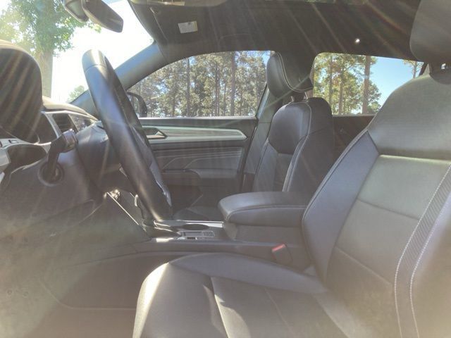 2021 Volkswagen Atlas Cross Sport 2.0T SE w/Technology FWD - 22924980 - 19