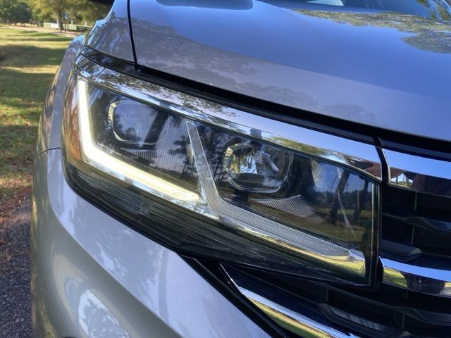 2021 Volkswagen Atlas Cross Sport 2.0T SE w/Technology FWD - 22924980 - 8