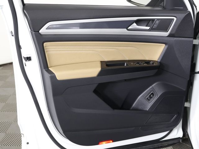 2021 Volkswagen Atlas Cross Sport 3.6L V6 SE w/Technology R-Line 4MOTION - 22922171 - 20
