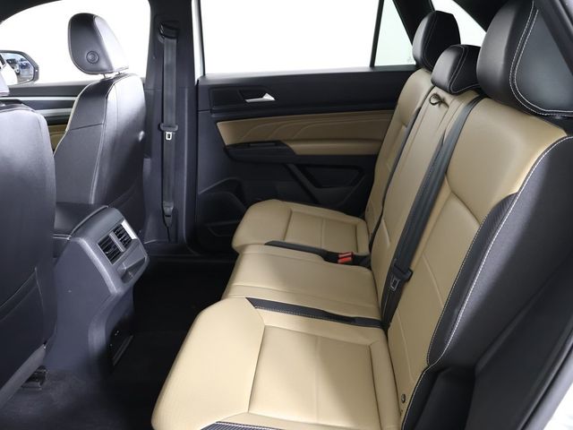 2021 Volkswagen Atlas Cross Sport 3.6L V6 SE w/Technology R-Line 4MOTION - 22922171 - 30