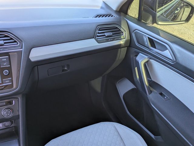 2021 Volkswagen Tiguan 2.0T S FWD - 22931463 - 17