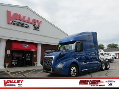 2021 Volvo 760 - 4V4NC9EH2MN273437