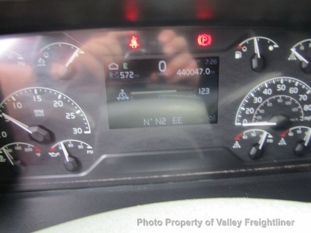 2021 Volvo 760  - 22906999 - 14