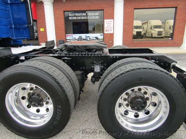 2021 Volvo 760  - 22906999 - 8