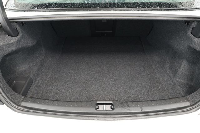 2021 Volvo S60 T6 AWD Momentum *Ltd Avail* with Premium and Climate Packages - 22930930 - 18