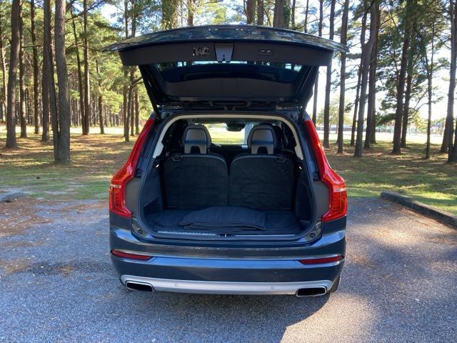 2021 Volvo XC90 T5 FWD Momentum 7P - 22932119 - 17