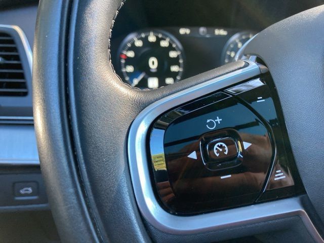 2021 Volvo XC90 T5 FWD Momentum 7P - 22932119 - 25