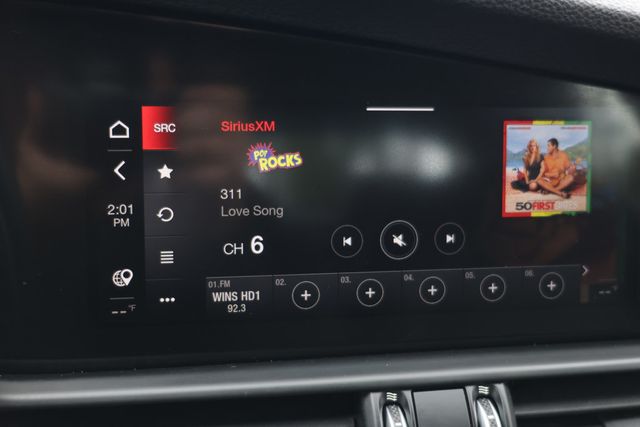 2022 Alfa Romeo Giulia AWD - 22939972 - 17