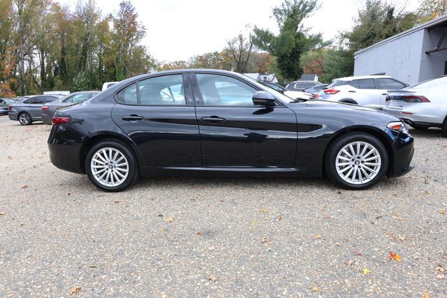 2022 Alfa Romeo Giulia AWD - 22939972 - 5