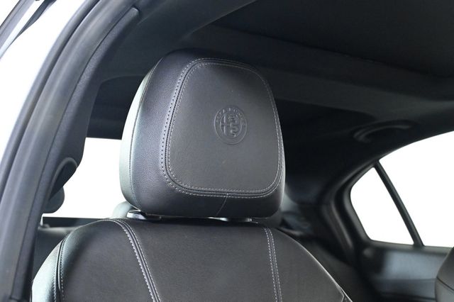 2022 Alfa Romeo Giulia Ti - 22899639 - 20