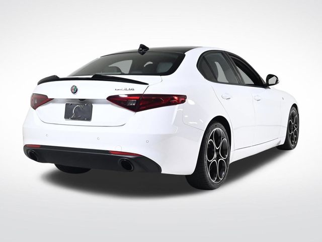 2022 Alfa Romeo Giulia Ti - 22899639 - 4