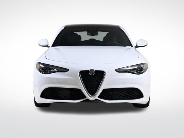 2022 Alfa Romeo Giulia Ti - 22899639 - 7
