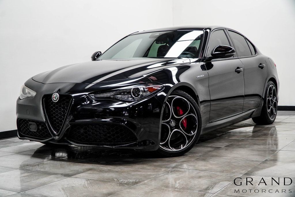 2022 Alfa Romeo Giulia Veloce - 22935349 | Video 1