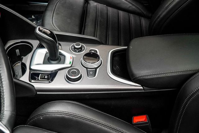 2022 Alfa Romeo Giulia Veloce - 22928219 - 16