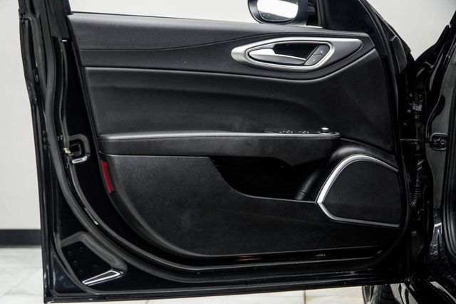 2022 Alfa Romeo Giulia Veloce - 22924587 - 30