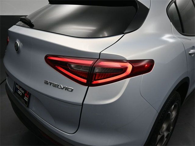 2022 Alfa Romeo Stelvio Sprint AWD - 22872382 - 32