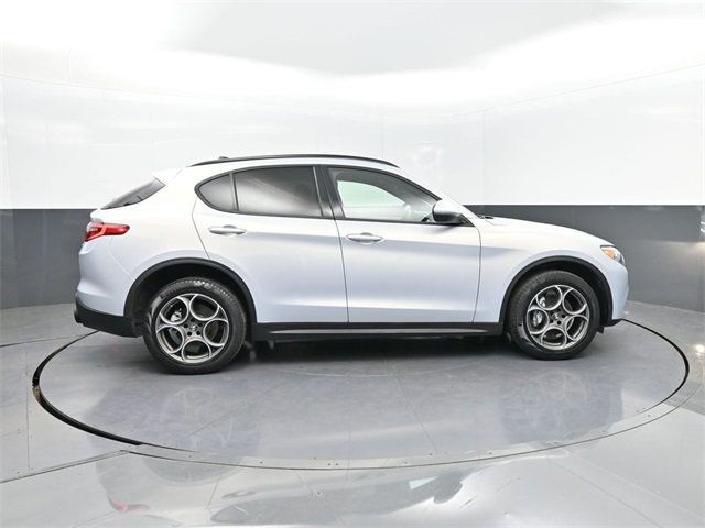 2022 Alfa Romeo Stelvio Sprint AWD - 22872382 - 39
