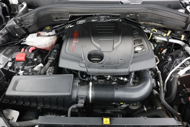 2022 Alfa Romeo Stelvio Sprint AWD with 19'' Sport 5-Hole Aluminum Wheels - 22939505 - 21