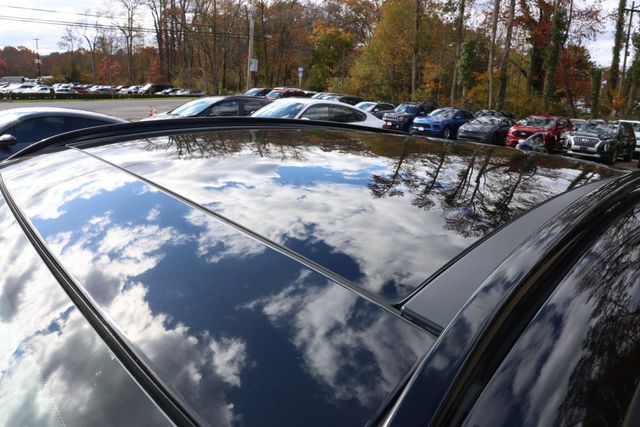 2022 Alfa Romeo Stelvio Sprint with Dual-Pane Sunroof & 19'' Wheels - 22939930 - 9