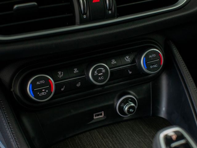 2022 Alfa Romeo Stelvio Ti - 22842261 - 23
