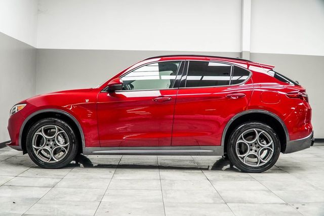 2022 Alfa Romeo Stelvio Ti - 22911394 - 8