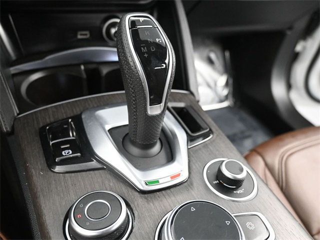 2022 Alfa Romeo Stelvio Ti - 22812208 - 10