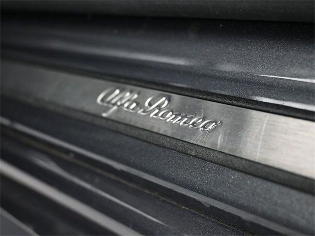 2022 Alfa Romeo Stelvio Ti - 22930365 - 9