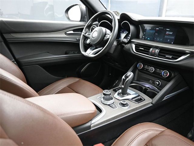 2022 Alfa Romeo Stelvio Ti - 22930365 - 22