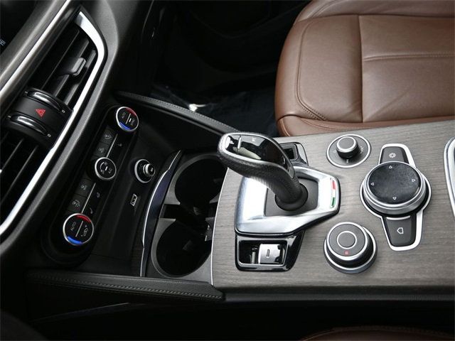 2022 Alfa Romeo Stelvio Ti - 22930365 - 26