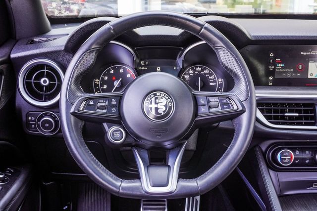 2022 Alfa Romeo Stelvio Ti - 22918145 - 24
