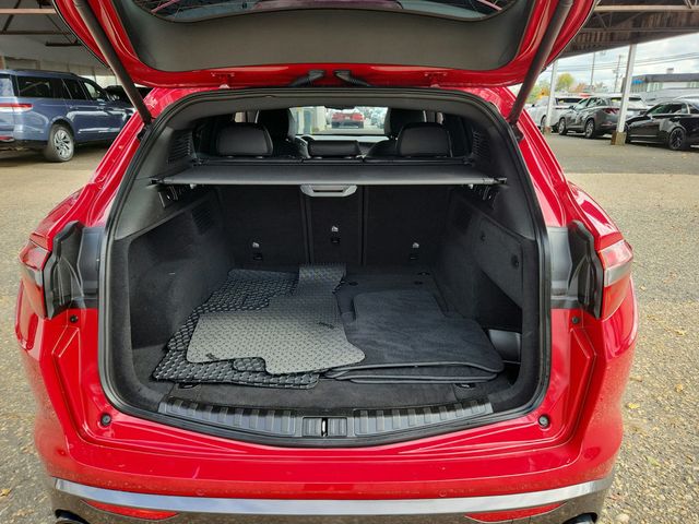 2022 Alfa Romeo Stelvio Ti AWD - 22934208 - 10