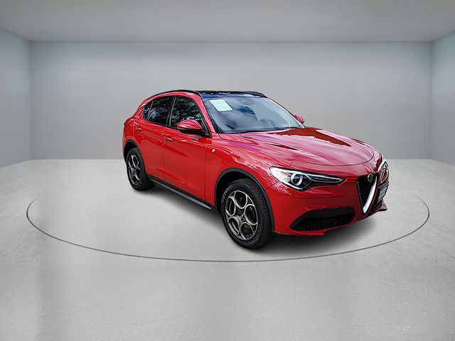 2022 Alfa Romeo Stelvio Ti AWD - 22934208 - 3