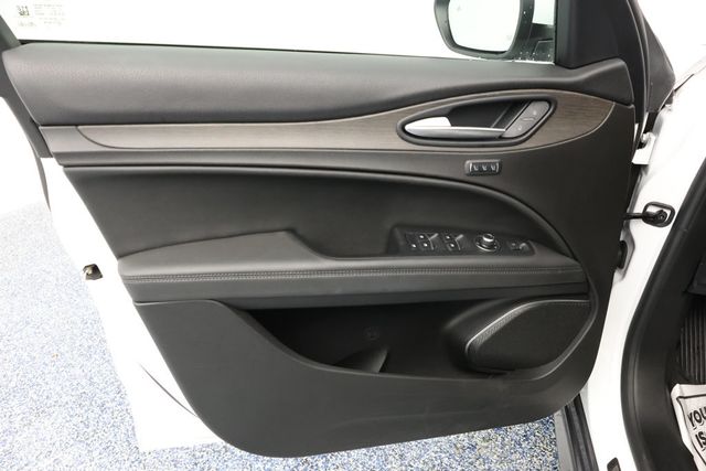 2022 Alfa Romeo Stelvio Ti AWD with CHOCOLATE SEATS - 22938583 - 7