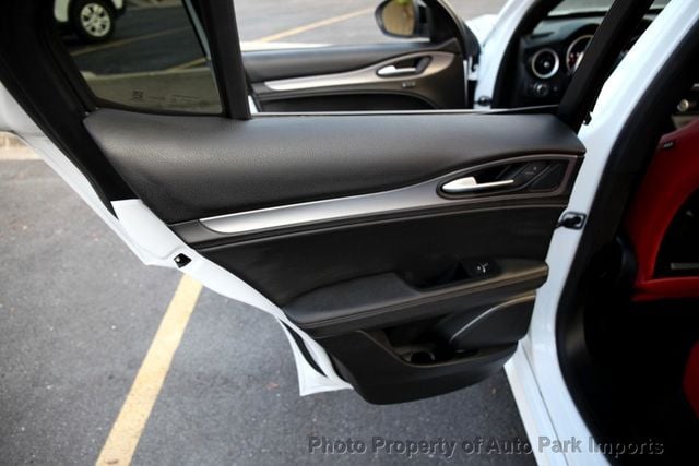 2022 Alfa Romeo Stelvio Veloce AWD - 22902841 - 41