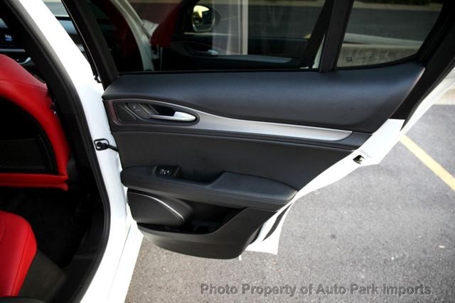 2022 Alfa Romeo Stelvio Veloce AWD - 22902841 - 42