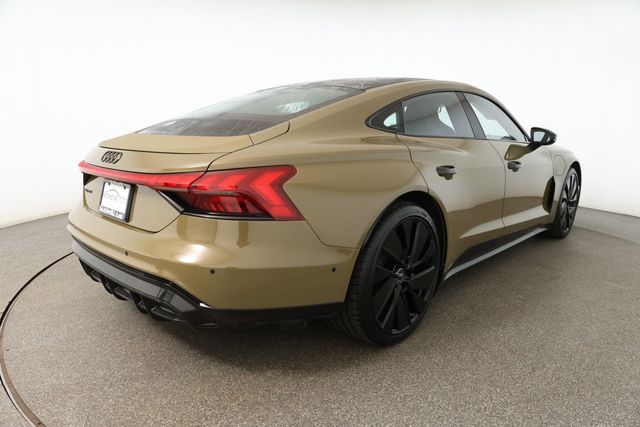 2022 Audi e-tron GT Prestige quattro w/ Performance Package & Full Leather Interior - 22932597 - 3