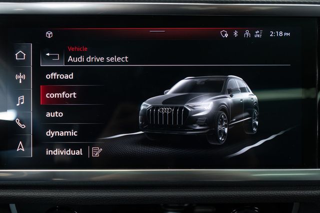 2022 Audi Q3 S line Premium Plus 45 TFSI quattro - 22937481 - 26