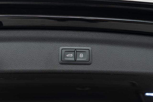 2022 Audi Q3 S line Premium Plus 45 TFSI quattro - 22937481 - 33